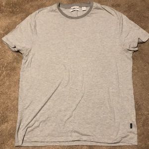NWOT- Men’s Calvin Klein Tee - Large
